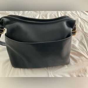 Classic Coach Vintage Hobo style Shoulder Bag - Black Leather J2P-9058